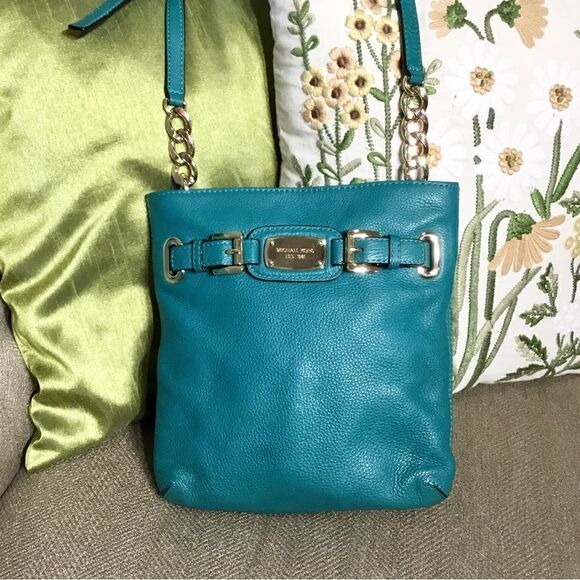 MICHAEL KORS CROSSBODY BAG TEAL/TURQUOISE AND GOLD HARDWARE - Picture 4 of 7